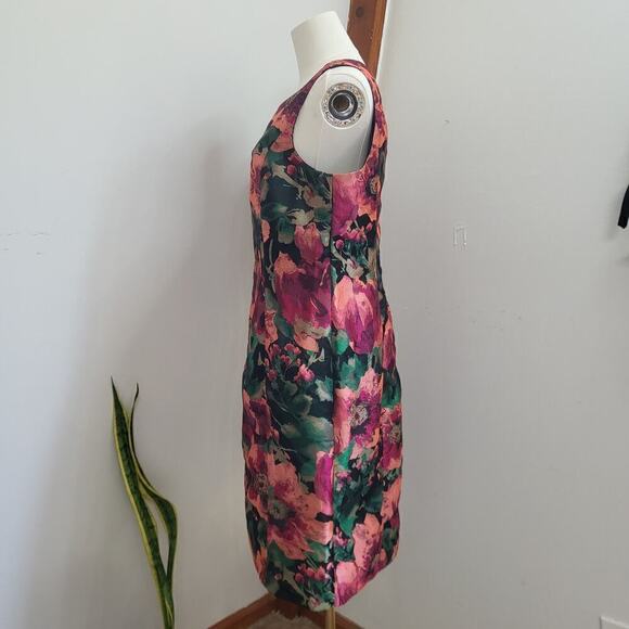 NWT ANNE KLEIN V-neck Textured Floral Sheath Dress Size 8 - Picture 2 of 12